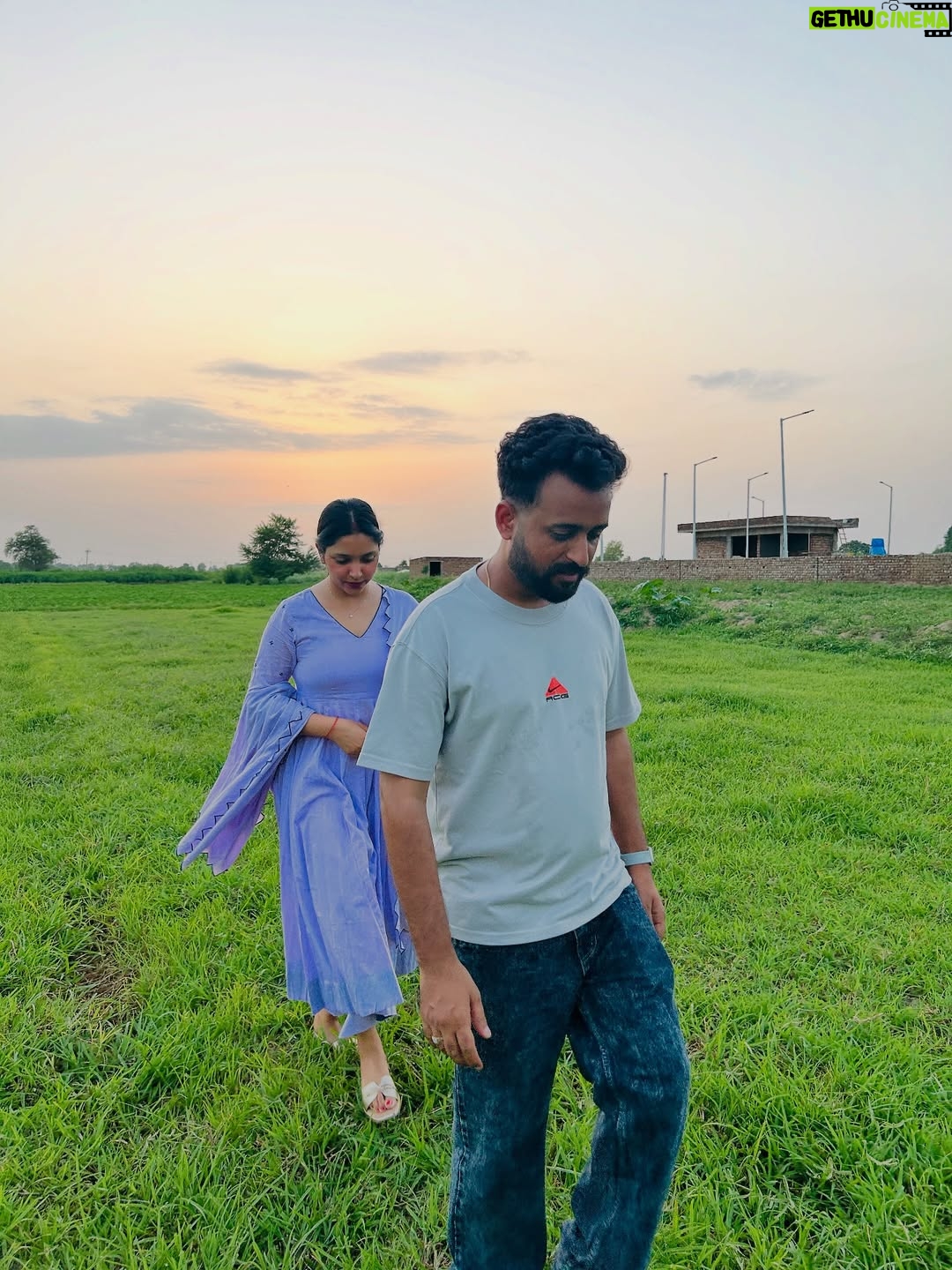 Dr Aishwarya - 1.7K Likes - Hair is growing, weight is increasing, skin is glowing...💁🏻‍♀️
Someone son’s treating me really good.😎😌
.
.
.
.
#love #couple #couplegoals❤️