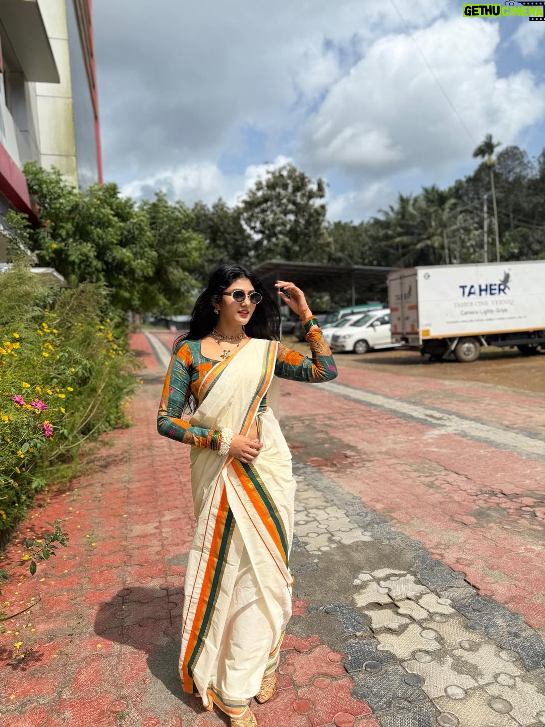 Drishya Raghunath - 66.5K Likes - Happy onam from DOSE 🫶🏻

Wearing : @abhiramam_ 🌻

#drishya #drishyaraghunath