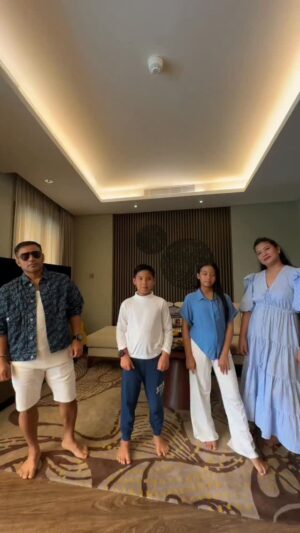 Duma Riris Silalahi Instagram - Jogetin aja.. jangan semua-muanya dipikirin.. sehat sehat semuanyaa🥰🥰🥰
