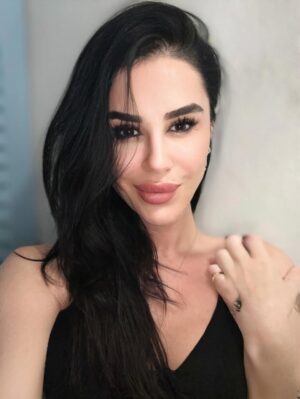 Duygu Şen Instagram - Hallere bak hallere:)))