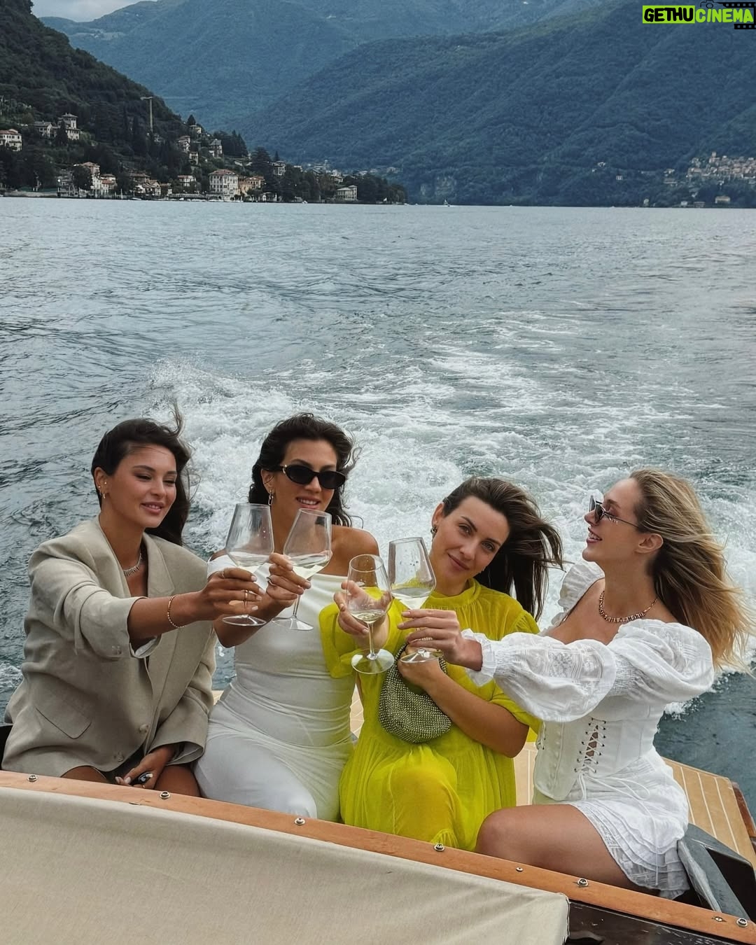 Ecenaz Üçer - 23.1K Likes - Lake Como 🤍🕊️Magical🪄
#FashionLovesKIKO
#KIKOMilano
@KIKOMilano
@kikomilanoturkey 
#reklam