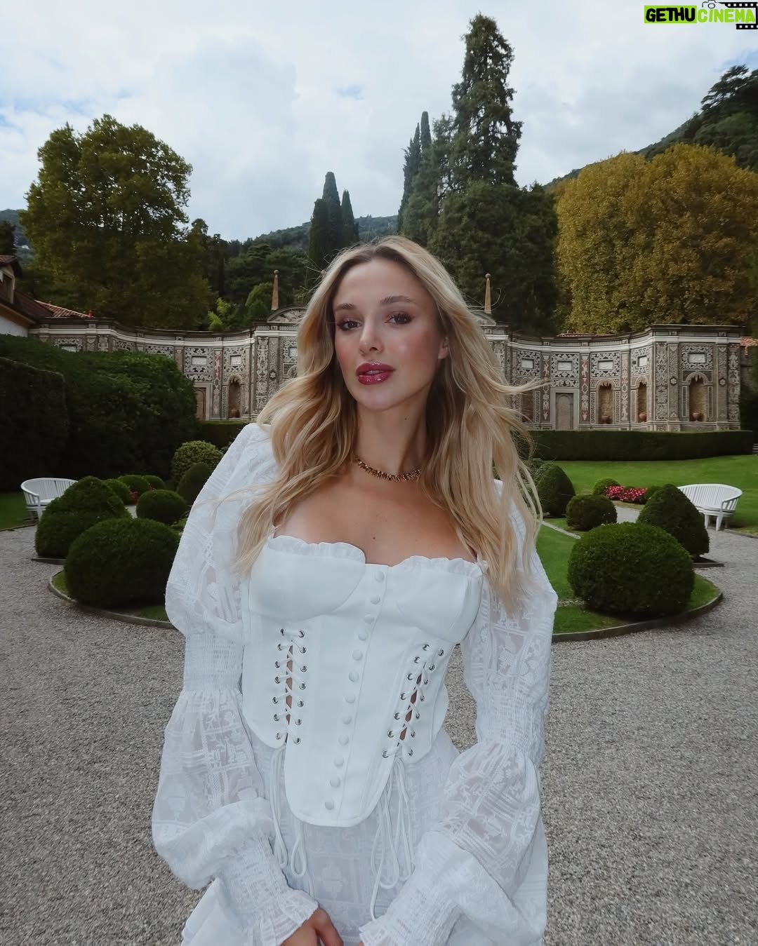 Ecenaz Üçer - 23.1K Likes - Lake Como 🤍🕊️Magical🪄
#FashionLovesKIKO
#KIKOMilano
@KIKOMilano
@kikomilanoturkey 
#reklam