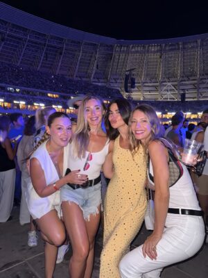 Ege Kökenli Instagram - Biraz orda biraz burda bi ay 🎞️