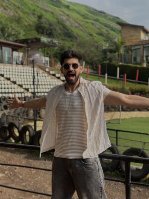 Eisha Singh Instagram - We had an absolute blast @dellaresortsandadventure — luxury living, breathtaking views, monsoon magic, the thrill of adventure, and dining 150 ft above ground at the Sky Garden. Truly a getaway to remember ✨❤️ 

#AvinashMishra #EishaSingh