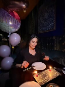 Actress Elham Ali HD Photos and Wallpapers September 2025