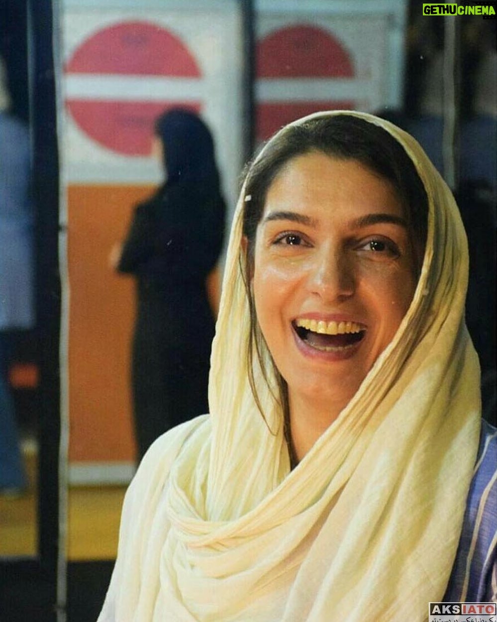Elika Abdolrazzaghi - 21.6K Likes - کاش بیاد دوباره اون روزا که خنده های از ته دلمون فقط خاطره ای در دوردست ها نباشه 🙏🙏🙏🙏💙💙💙💙