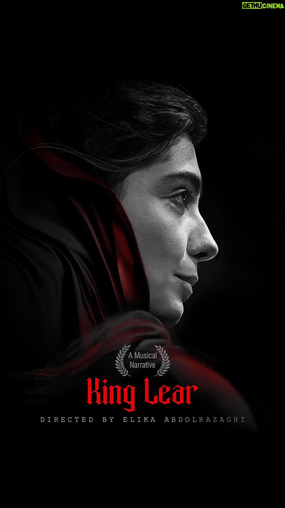 Elika Abdolrazzaghi - 209.9K Likes - .
پروژه‌ی تئاتر موزیکال «شاه لیر» با کارگردانی الیکا عبدالرزاقی در مراحل نهایی آماده‌سازی قرار دارد.

 «شاه لیر» با روایتی آهنگین به کارگردانی الیکا عبدالرزاقی در مراحل نهایی آماده‌سازی قرار دارد. این اثر که بر اساس نمایشنامه‌ی کلاسیک ویلیام شکسپیر است، با بهره‌گیری از موسیقی و طراحی حرکات معاصر، روایتی تازه و امروزین از یکی از مهم‌ترین آثار ادبیات جهان ارائه خواهد داد.

عبدالرزاقی، که سابقه‌ای طولانی در بازیگری تئاتر و سینما دارد، این‌بار در مقام کارگردان با نگاهی متفاوت به سراغ متنی کلاسیک رفته است. او با تکیه بر تجربه‌های پیشین و رویکردی نو، تلاش دارد تا اثری پویا و منحصربه‌فرد خلق کند.

در این اجرا، موسیقی و حرکت، دو عنصر اصلی در ساختار اجرایی نمایش به شمار می‌روند. اطلاعات تکمیلی درباره‌ی بازیگران، عوامل اجرایی و زمان دقیق اجرای عمومی، به‌زودی منتشر خواهد شد.

#شاه_لیر
#الیکا_عبدالرزاقی
#تئاتر_موزیکال

@kinglear.themusical @elikaabdolrazaghi.official