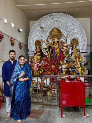 Elina Samantray Instagram - ଦୁର୍ଗା ପୂଜା ର ଶୁଭକାମନା!🌺🙏🏻

ଜୟ ମା ଦୁର୍ଗା🪷✨