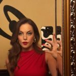 Elizabeth Gillies
