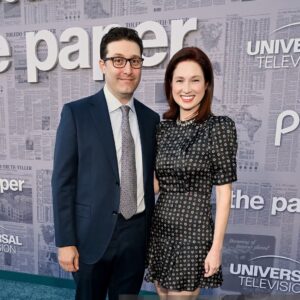 Actress Ellie Kemper HD Photos and Wallpapers November 2025