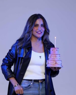 Eman Faisal Instagram - Another candle to blow 🎈