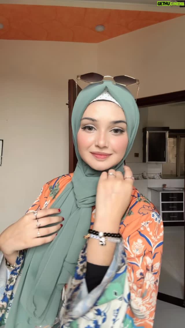Eman Shehzadi - 17.9K Likes - 😫♥️ 

.
.
.
#eman #emanshehzadi #insta #instareel #hijabigirl