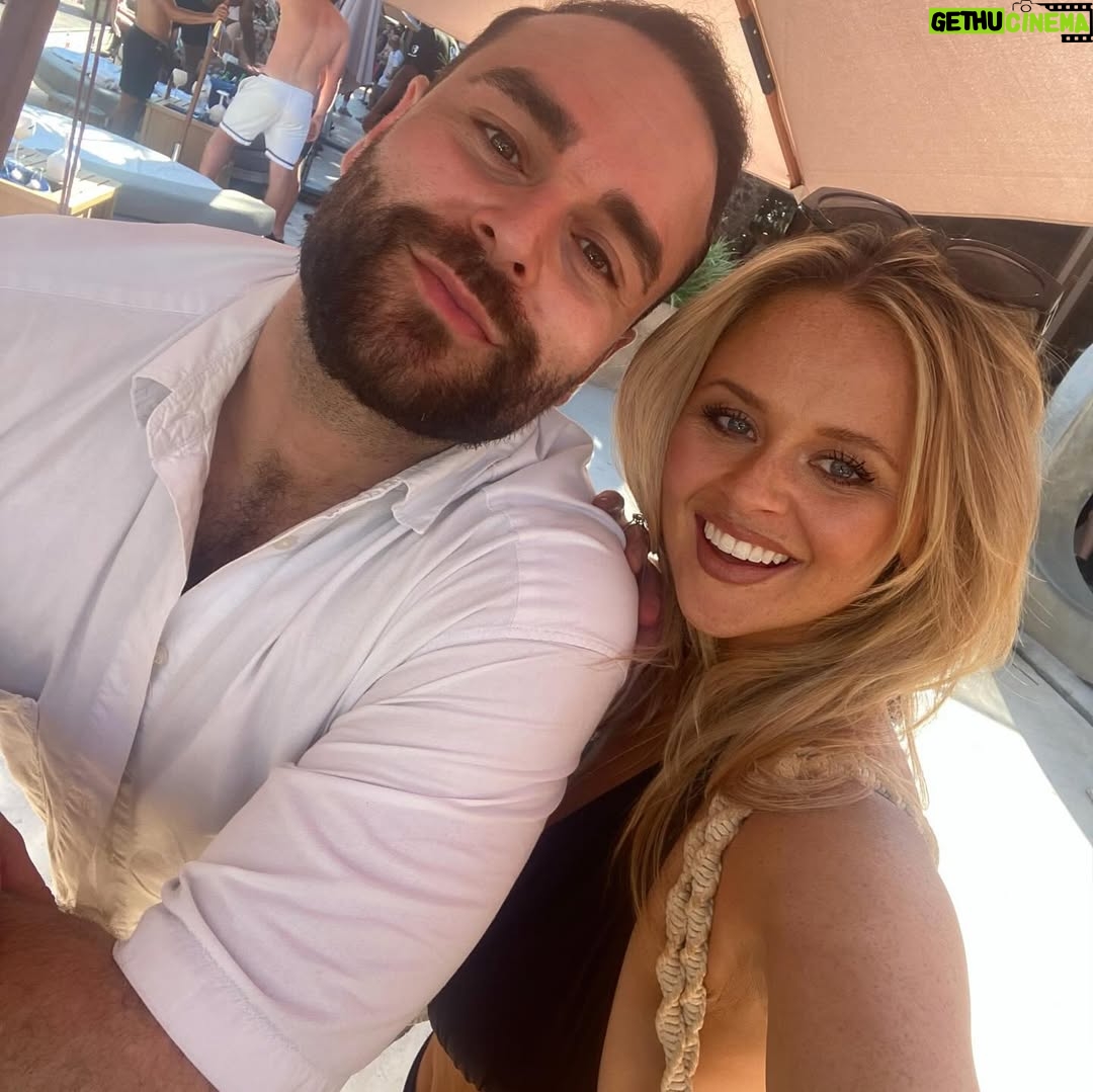 Emily Atack - 35.8K Likes - Nothing will ever be as fun as meeting your friends at the airport, reeking of fake tan, everyone hysterical, lying to yourself that you’ll go and buy a nice book. Instead, choosing a bott for the journ, then off you pop to have the time of your lives ✈️🏖️🥂🍤🍸☀️🍾