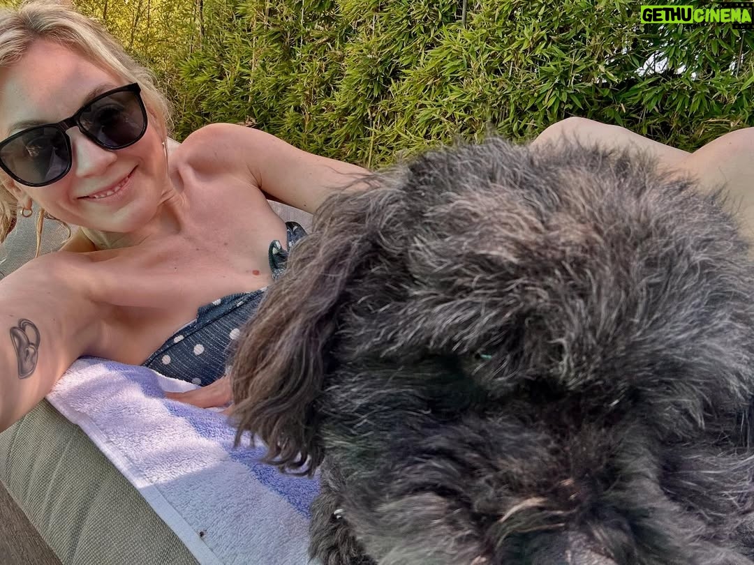 Emily Kinney - 37.8K Likes - 😎 ✨🦁
