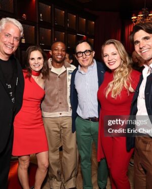 Emma Bell Instagram - I laughed. I screamed. I became intimately close with the stranger next to me as we held each other. 

New Line knocked this one out of the park. #finaldestinationbloodlines 
 
Sponsored by @gettyimages 😂