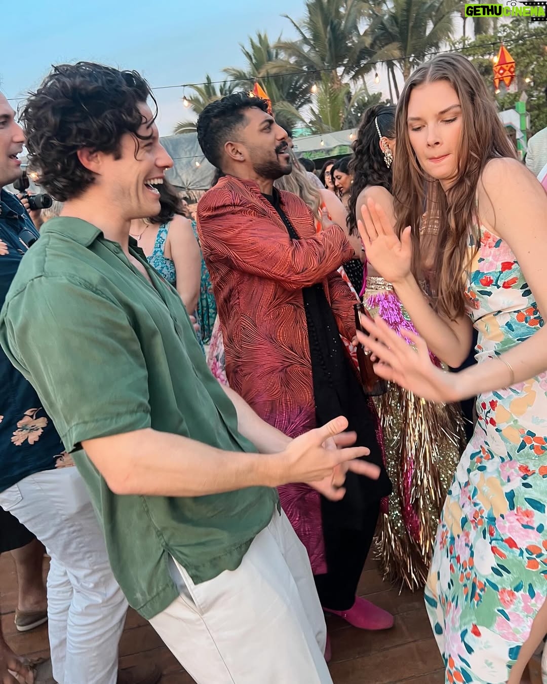Emma Ishta - 5.4K Likes - 10 out of 10 recommend getting $30 massages on the beach in sayulita and laughing until you cry, eating your weight in freshly fried churros, dancing for 6 hours straight barefoot because when you dance that hard shoes must come off and watching one of your OG best friends marry the love of his life surrounded by his warm, vibrant, amazing family and friends.