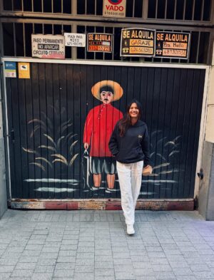 Emma Raducan Instagram - euro summer 💕🤍