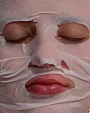 Emma Schweiger Instagram - mask on
