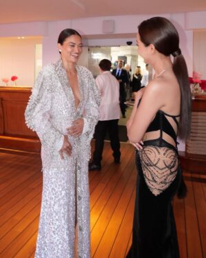 Engfa Waraha Instagram - A night of cinematic grace and empowerment with Red Sea at the Cannes Film Festival. Thank you for this exceptional experience.🤍
#ENGFAxRedSeaIFF
#อิงฟ้ามหาชน
#EngfaWaraha
#RedSeaIFF
#WomenInCinema
#CannesFilmFestival
#Cannes2025
@RedSeaFilm
@deadline