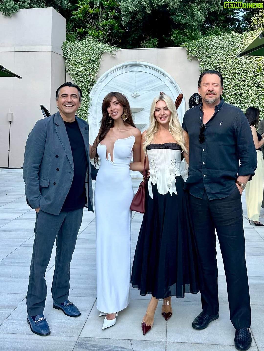 Enise Ütük - 2.8K Likes - Mutlu anlar.🥰💞🧿