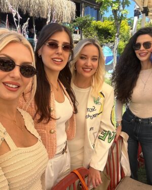 Enise Ütük Instagram - Oğluşumuzu heyecanla bekliyoruz 😍💞🧿🙏🏻 #babyshower #itsaboy💙