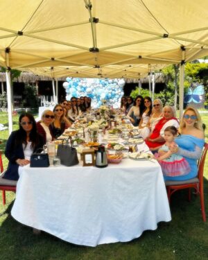 Enise Ütük Instagram - Oğluşumuzu heyecanla bekliyoruz 😍💞🧿🙏🏻 #babyshower #itsaboy💙