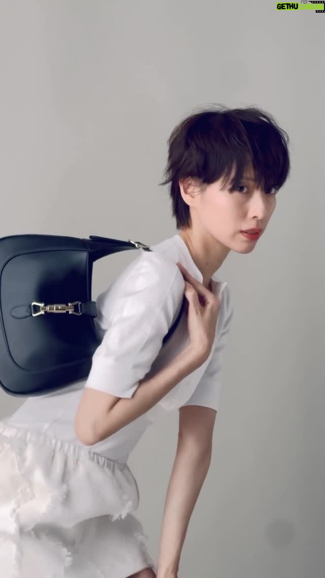 Erika Toda - 113.6K Likes - 緊張してぎこちないよね😇
#GUCCI
@gucci