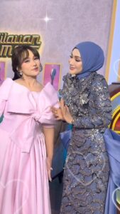 Actress Erra Fazira HD Photos and Wallpapers October 2025