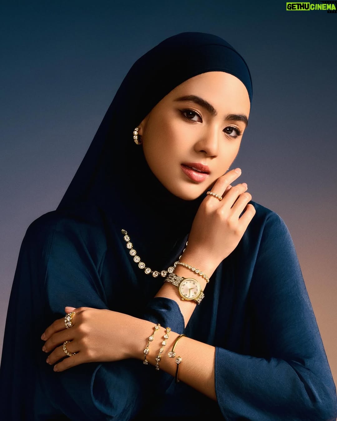 Erysha Emyra - 19.6K Likes - A little sparkle, to make the world a little magical ✨

@swarovski #Swarovski