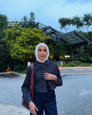 Erysha Emyra Instagram - Lama tak berangan sikit 🙂↔️