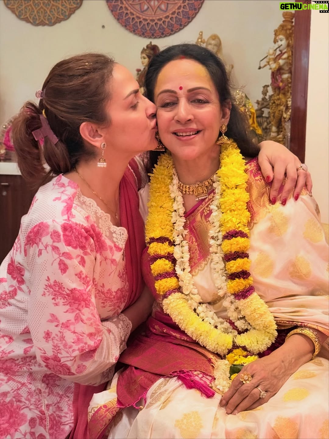 Esha Deol - 283.5K Likes - Happy birthday to my Queen my mamma & The Dream Girl of the nation …. We love you ♥️♥️♥️♥️♥️🧿🙌🏼🤗😘😍🙏🏼

@dreamgirlhemamalini 
#happybirthday #happybirthdayhemamalini #happybirthdaydreamgirl #mother #love #gratitude