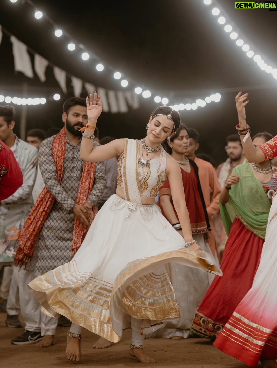 Esha Kansara - 53.7K Likes - Me and my @shraddhadangar_official making sure we do garba and Bhakti together and @navshakti.navratri helping us maintain that balance of our devotion and fun 🥺🫶❤️🌸 this is the place to be