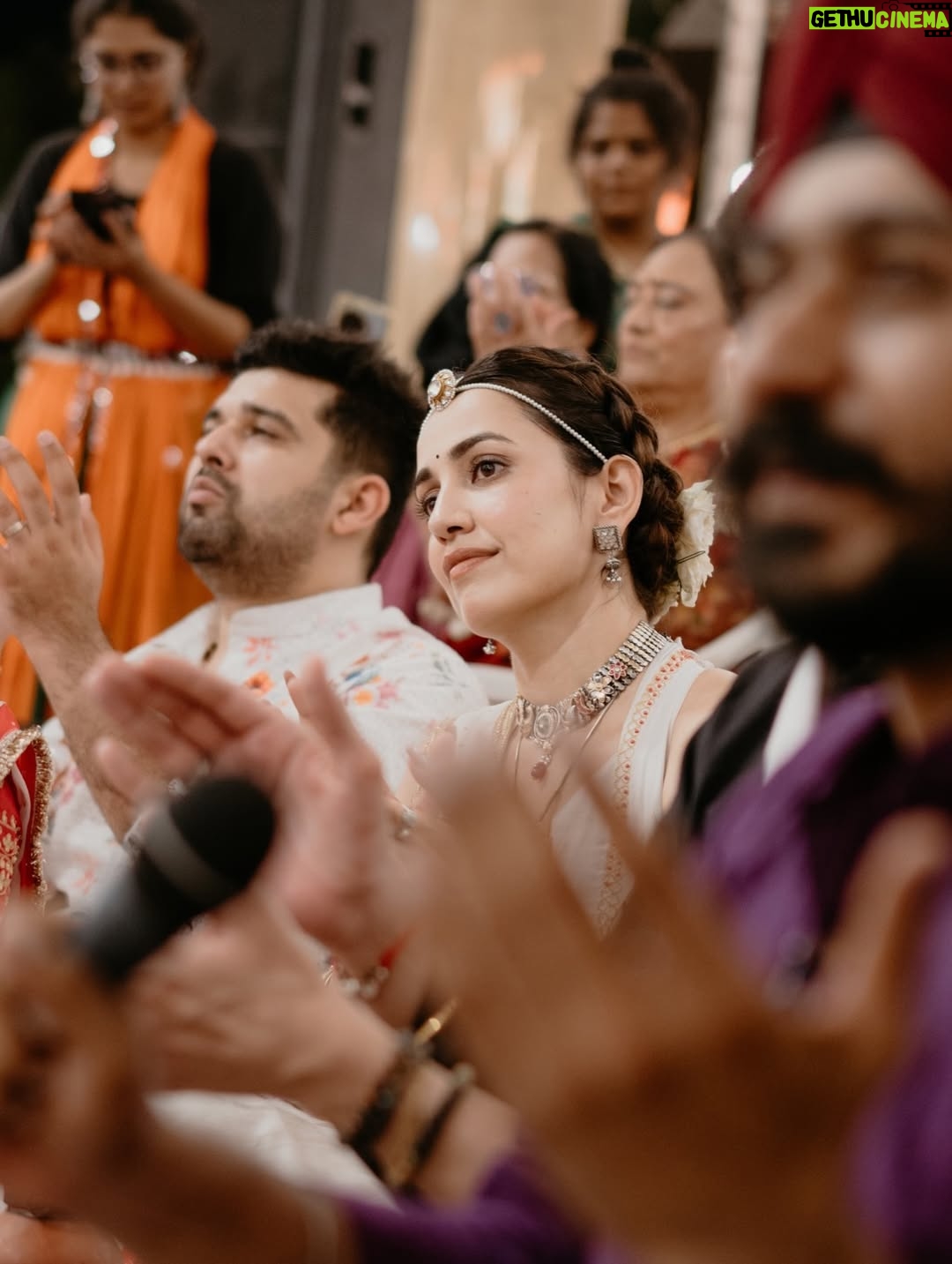 Esha Kansara - 53.7K Likes - Me and my @shraddhadangar_official making sure we do garba and Bhakti together and @navshakti.navratri helping us maintain that balance of our devotion and fun 🥺🫶❤️🌸 this is the place to be