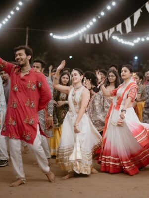 Esha Kansara Instagram - Me and my @shraddhadangar_official making sure we do garba and Bhakti together and @navshakti.navratri helping us maintain that balance of our devotion and fun 🥺🫶❤️🌸 this is the place to be