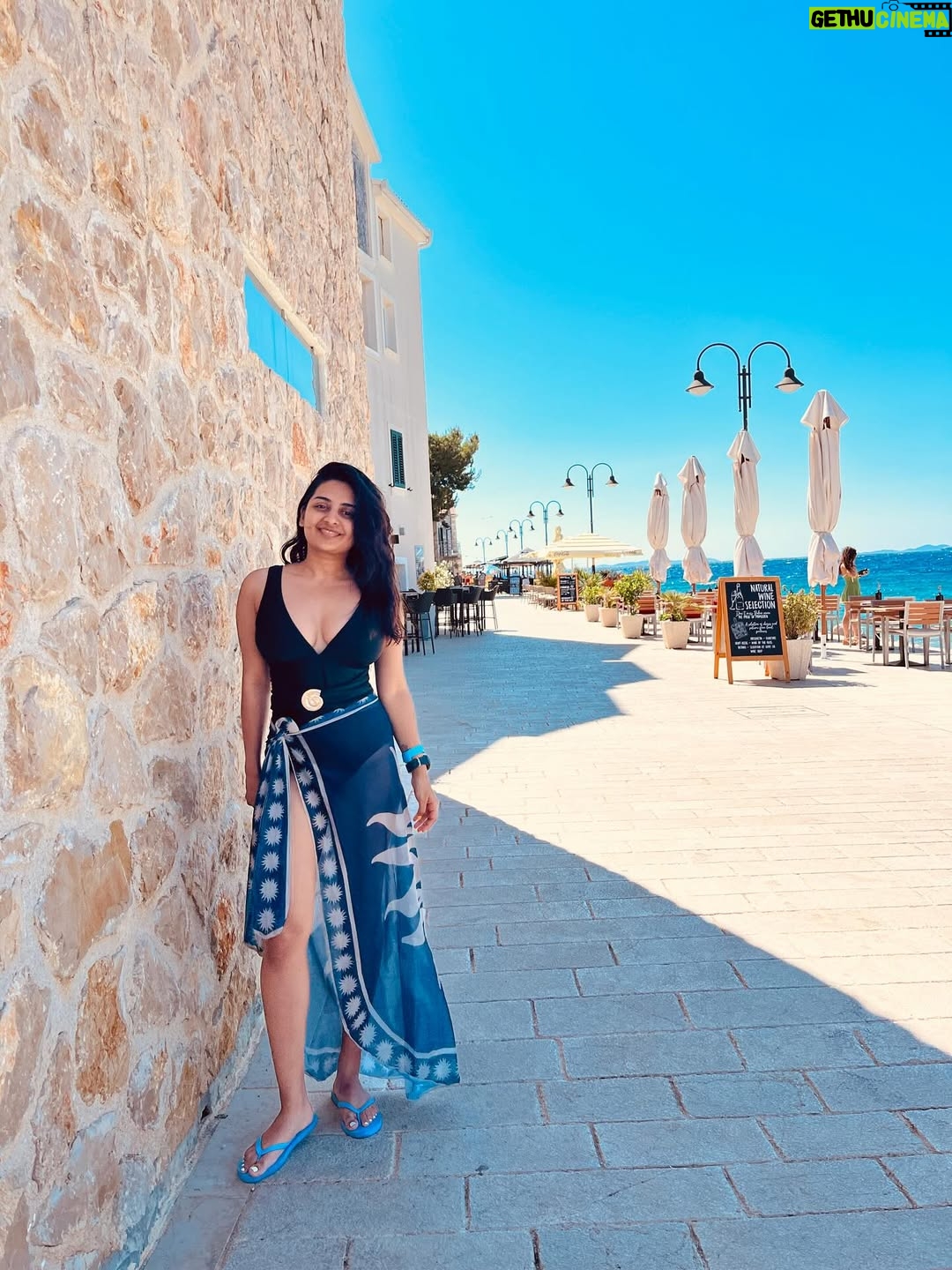 Most liked Instagram photo of Esther Anil