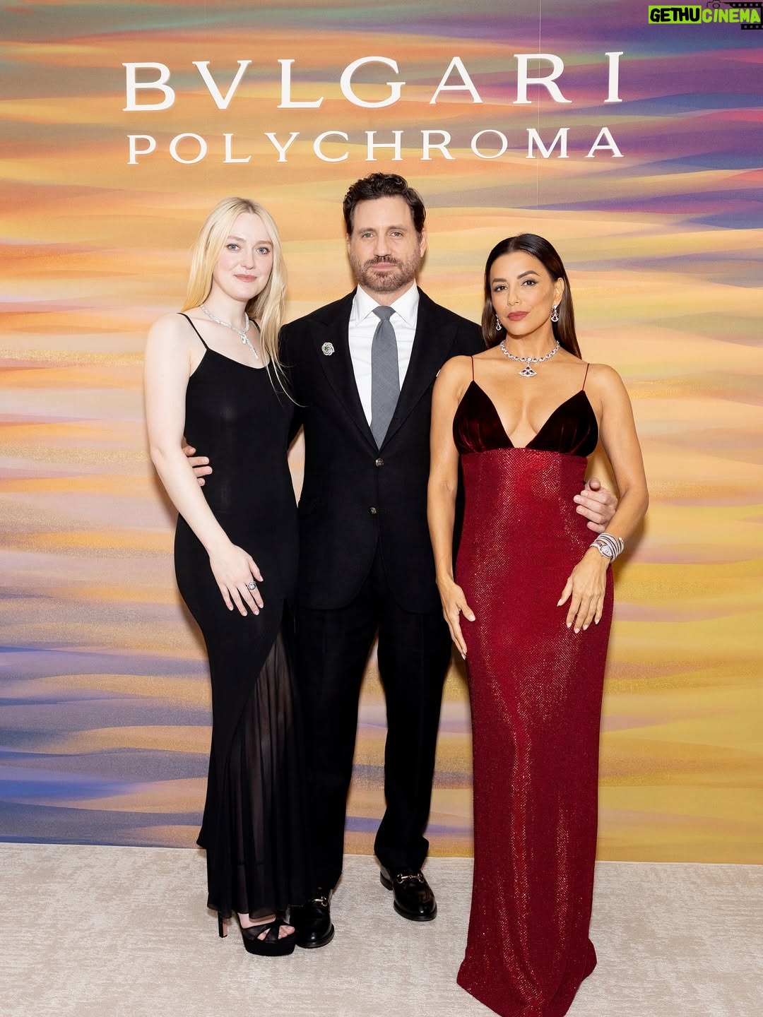 Eva Longoria - 193.1K Likes - About last night with @bvlgari ✨♥️

#Bvlgari 
#BvlgarHighJewelry 
#Polychroma
#InPartnershipWithBvlgari