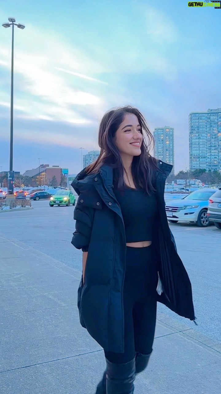 Eva Sharma - 151K Likes - 🫶🏻