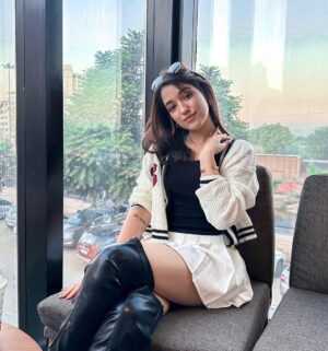 Eva Sharma Instagram - Heaven sent ✨ 

Wearing @urbanic_in 🤍
#urbanic #urbanicsquad 

•Use my code “EVA1” for amazing discounts 🫶🏻