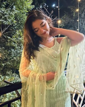 Eva Sharma Instagram - Happy Diwali 🤍✨