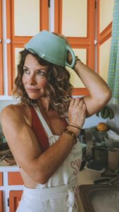 Actress Evangeline Lilly HD Photos and Wallpapers October 2025