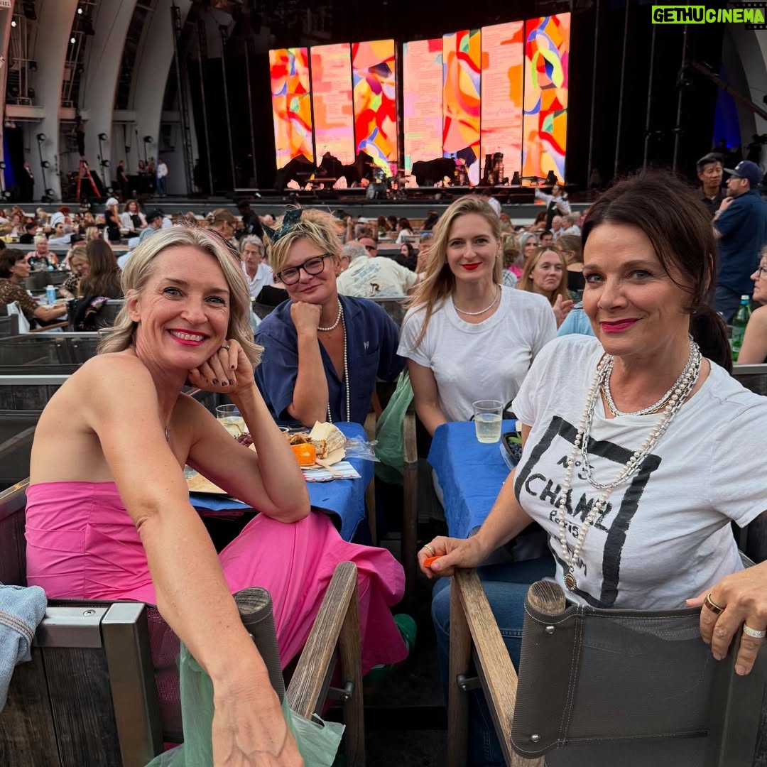 Ever Carradine - 2.9K Likes - Girls just want to have fun. And we did. We had the most fun ever. #cyndilauper #girlsjustwanttohavefun #cher #jonimitchell #hollywoodbowl