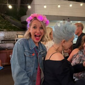 Ever Carradine Instagram - Girls just want to have fun. And we did. We had the most fun ever. #cyndilauper #girlsjustwanttohavefun #cher #jonimitchell #hollywoodbowl