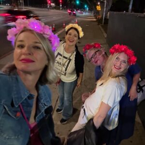 Ever Carradine Instagram - Girls just want to have fun. And we did. We had the most fun ever. #cyndilauper #girlsjustwanttohavefun #cher #jonimitchell #hollywoodbowl