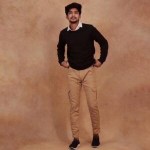 FJ Adisayam Instagram - Walk forward 🙌🏻
📸: @hakunamatata_sai ❤️
🎵: @kabervasuki 💪🏻
Styling : @priyadharshini_venkatesh 💯
#photoshoot #classyshoot #canonphotography #suzhaladisayam #suzhalonprime #amazonprime #photoshootday #instagood #instavibe #trending #indoorshoot #naanungalfj