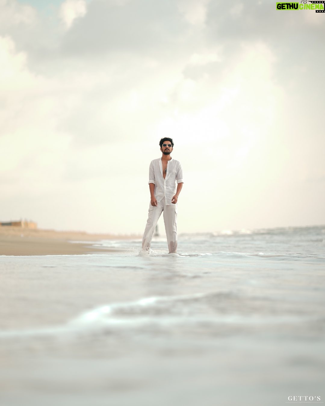 FJ Adisayam - 1.9K Likes - Manidhan gunam paadhi , udai meedhi 😊

📸: Thambi @gett_o_ ❤️
🎶: The OG @kabervasuki 🔥

#portfólio #sonya7riv #ɪɴsᴛᴀɢᴏᴏᴅ #instavibe #casualshoot #naanungalfj