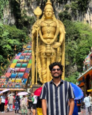 FJ Adisayam Instagram - 😎
#malaysiadiaries #batucaves #batucavesmalaysia #kualalumpur #njmoments #batucaveskualalampur #naanungalfj