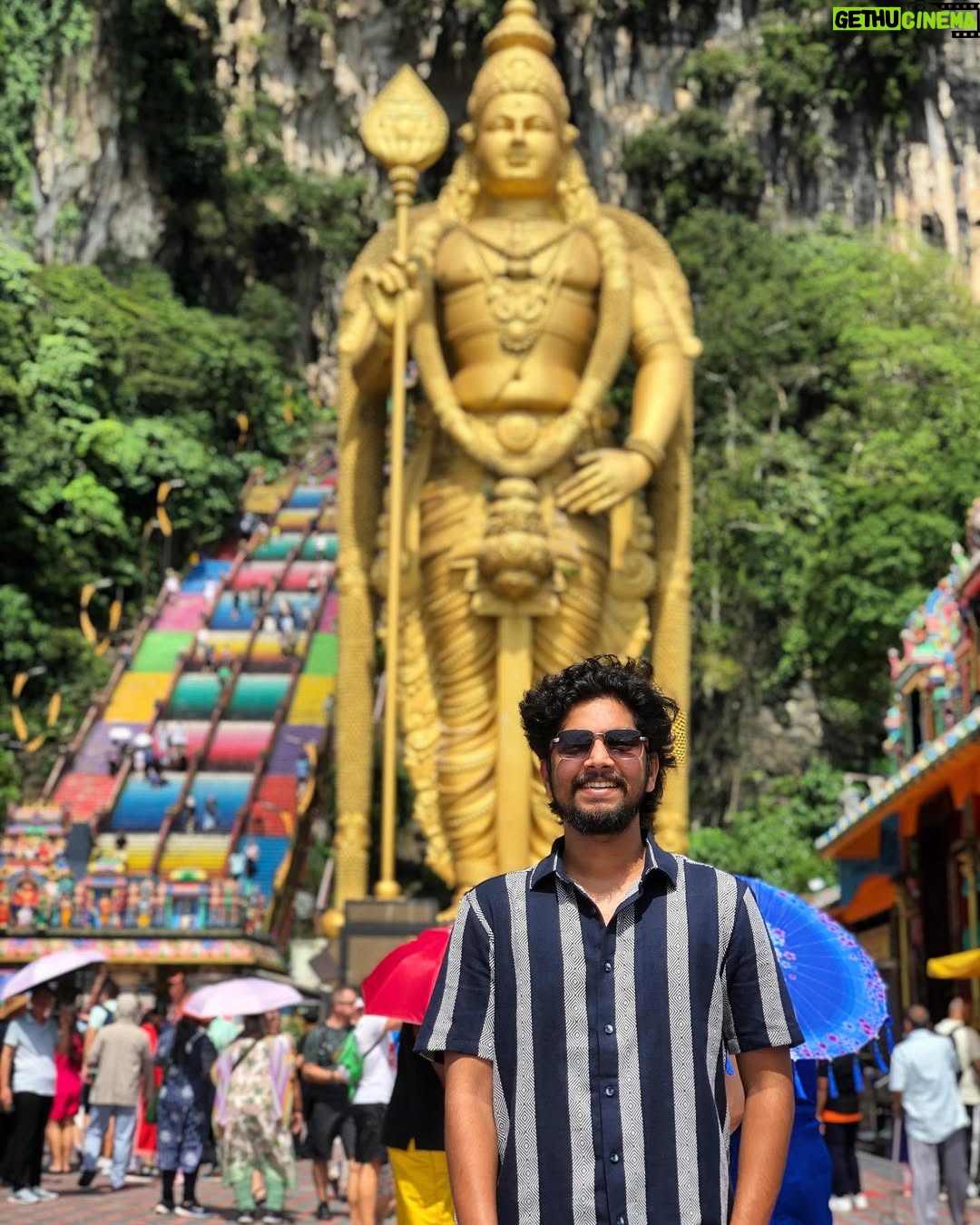 FJ Adisayam - 1.7K Likes - 😎

#malaysiadiaries #batucaves #batucavesmalaysia #kualalumpur #njmoments #batucaveskualalampur #naanungalfj