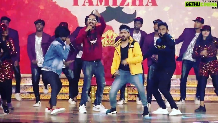 FJ Adisayam - 5K Likes - From @sanganmusic veetu Maadi to Vikadan awards in Sun TV 🔥💯 That was a very much big gift in life to get support from my mentors and lovely brothers @sanganmusic @hiphoptamizha @jeeva.jpg 💕💯🔥
SARI SOLUNGA IPPO YAARU #weightu NU 😎
#sollisaiparavattum #tamizhhiphopvaazhga #realhiphopforlife #hiphoptamizha #sanganmusic #weightu #peace #fjpeace