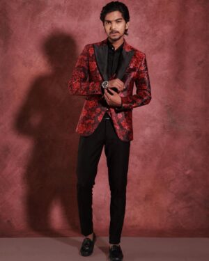 FJ Adisayam Instagram - Look Straight . Go forward 😎
📸: @harshinii.shankar 😊
Costume : @veerandshad
#suitup #stylish #indoorshoot #classy #modeling #instagood #instagramtrending #trending #instapost #suzhalonprime #suzhal #naanungalfj