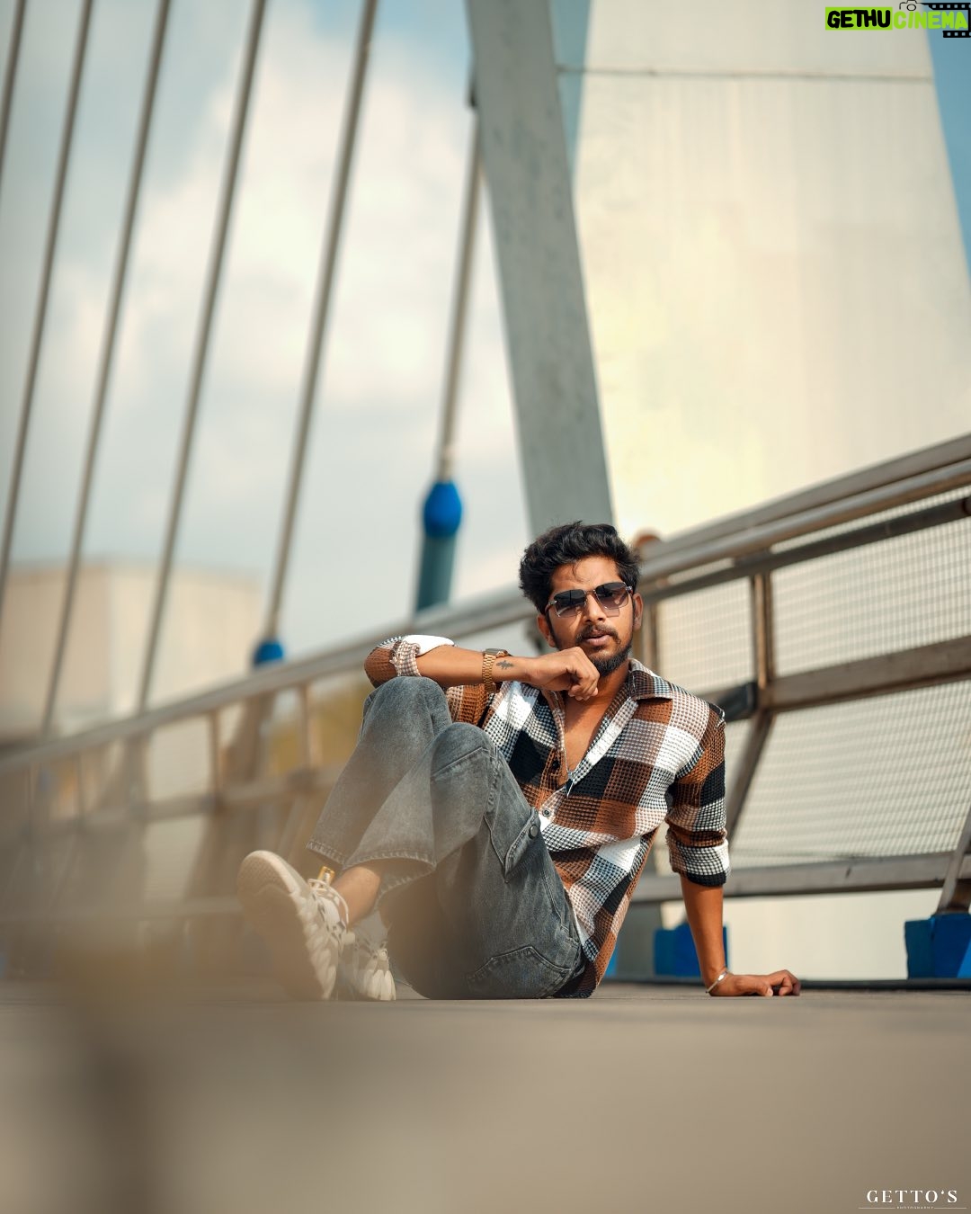 FJ Adisayam - 1.7K Likes - 🧿

Shot : @gett_o_ Thambi ❤️

#fashionphotography #baggylook #outdoorshoot #swag #naanungalfj